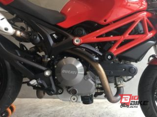  Ducati Monster 796